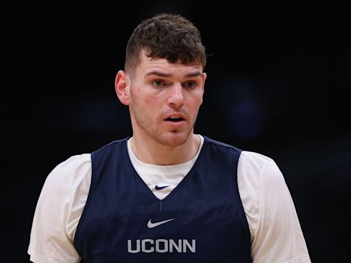 Donovan Clingan at NBA Draft Combine: UConn men's basketball star puts on 3-point shooting display