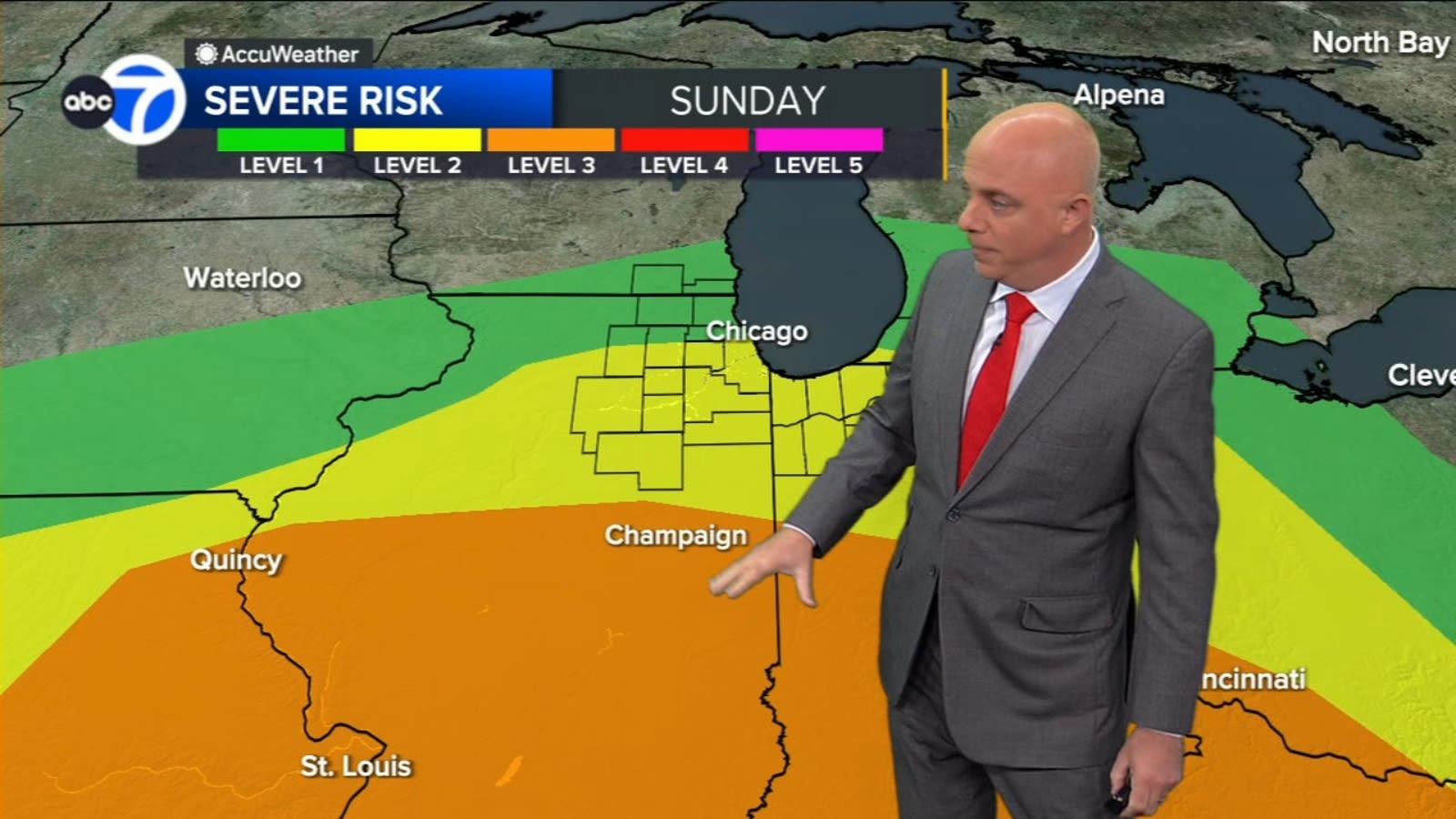 Chicago weather: Severe storms possible with low tornado threat Sunday