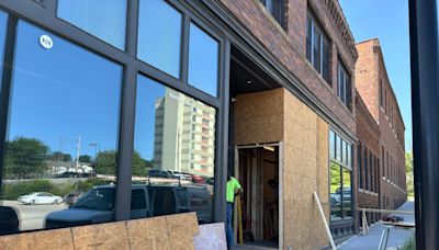 Downtown Des Moines coffee shop Northern Vessel hit by a car for the second time in a year