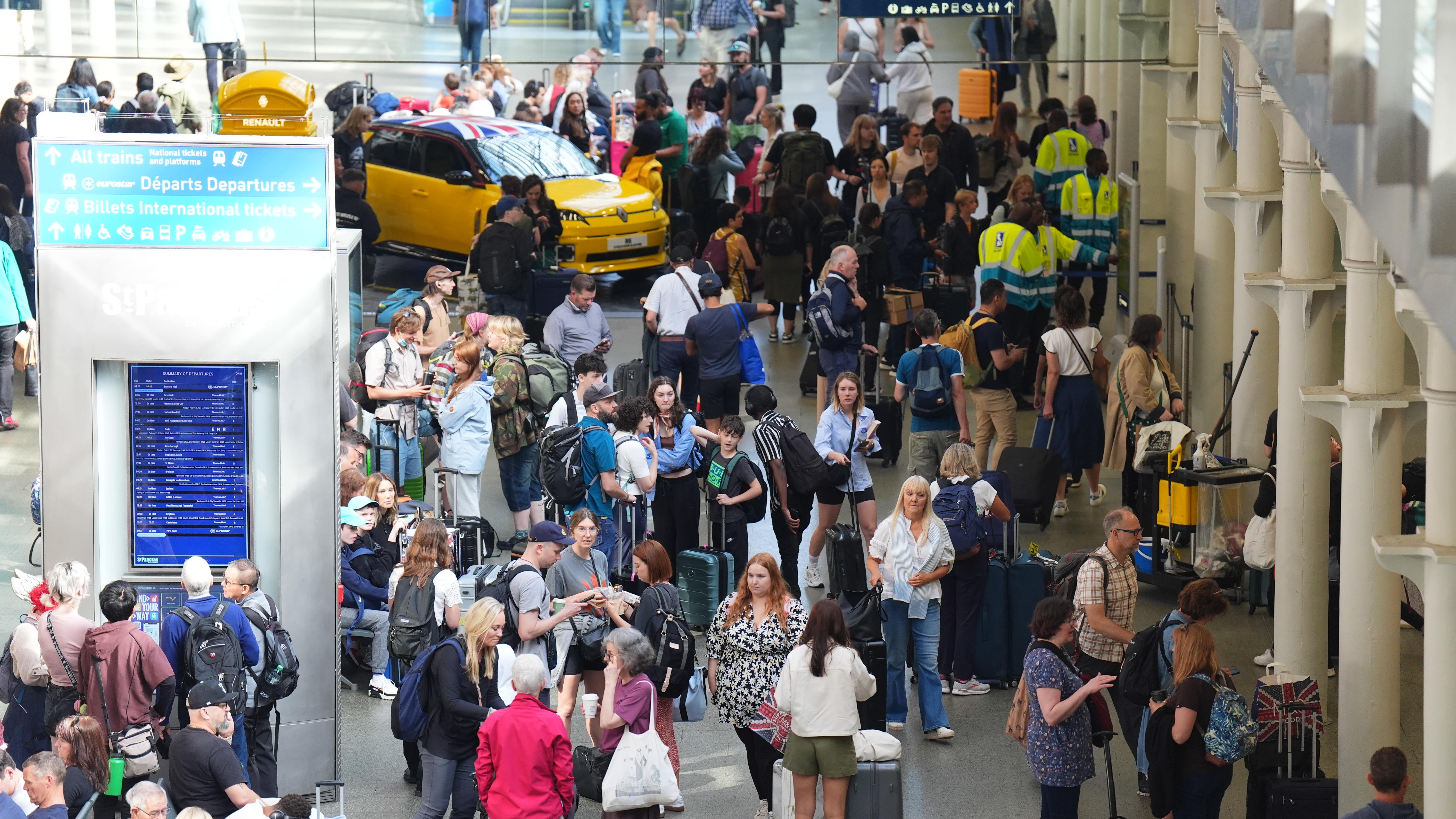 Eurostar cancels quarter of weekend services amid rail vandalism before Olympics