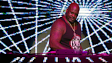 Basketball legend Shaq to bring DJ act to Nebraska