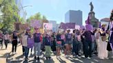 “Las niñas pueden cambiar el mundo”: Infancias y madres marchan en el Día Internacional de la Mujer