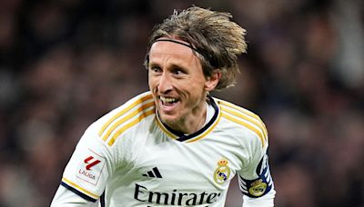 Will Luka Modric stay at Real Madrid? Legendary midfielder's agent reveals when decision on future will be revealed | Goal.com United Arab Emirates