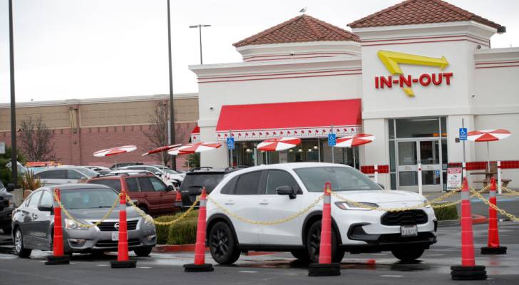 California's iconic In-N-Out raised prices after minimum wage hike — but drive-through lines remain healthy