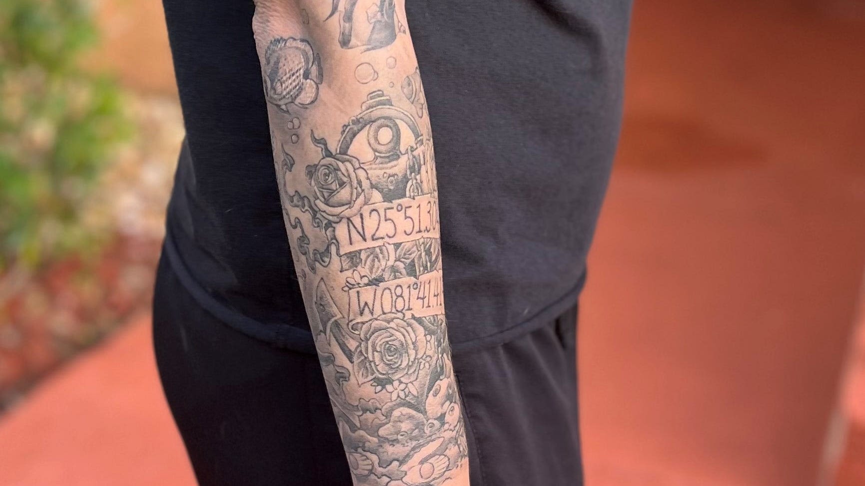 Daughter's tribute to her father: A stunning sleeve tattoo depicting his favorite things