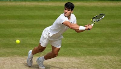 Carlos Alcaraz beats Novak Djokovic to win Wimbledon – as it happened