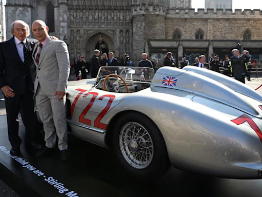 F1 legend Sir Jackie Stewart pays tribute to Stirling Moss: 'There will never be another'