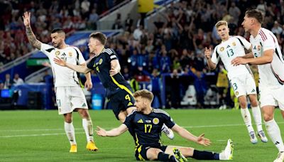 Stuart Armstrong ‘looking’ for Scotland penalty as Chris Sutton claims spot kick snub was RIGHT decision