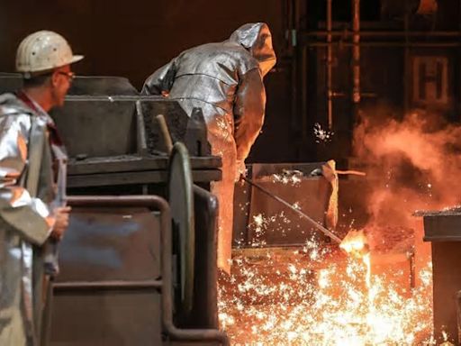 Industrie: Heil spricht in Stadion zu Thyssenkrupp-Stahlarbeitern