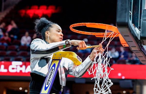 Everything Dawn Staley said during South Carolina WBB’s White House visit