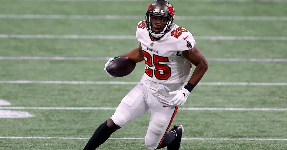 Former Bucs: LeSean McCoy Sparks Controversy Ahead of Week 1