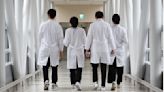 南韓逾6千實習與住院醫師集體辭職 病患心焦、政府擬開鍘