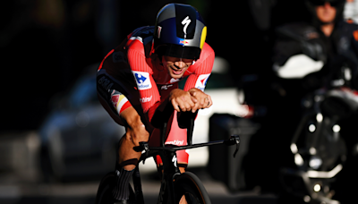 Vuelta a España: Primož Roglič claims fourth GC title as Stefan Küng wins stage 21 time trial