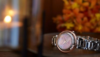 腕表品牌打造出最新光動能三針腕錶！鑲嵌璀璨鑽石，日常穿搭輕鬆駕馭！