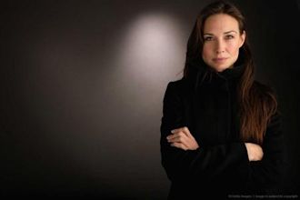 Claire Forlani Reads Anna's Stampede 