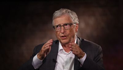 Bill Gates Says AI Will Advance Green Tech, Offsetting Its Emissions