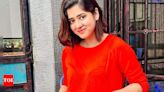 Ditipriya turns up for morning shoot in her beau’s T-shirt - Times of India