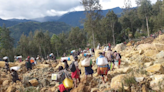 Desperate rescue for hundreds after massive landslide