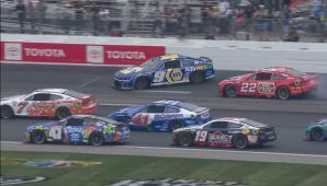 Chase Elliott, Joey Logano tangle in final-stage wreck at New Hampshire