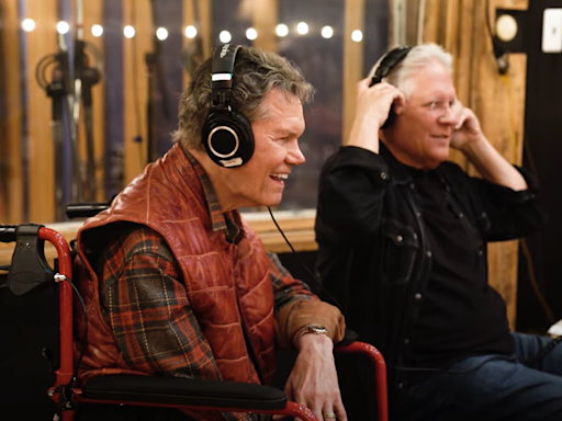 With help from AI, Randy Travis got his voice back. Here's how his first song post-stroke came to be - WDEF
