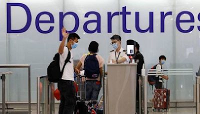 Disappointed, Hong Kong migrants return from U.K. EJINSIGHT - ejinsight.com