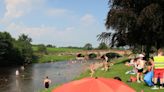 Ribble Valley beauty spot popular with paddlers given bathing site thumbs up