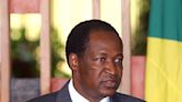 Expresidente Blaise Compaoré aterriza en Burkina Faso tras ocho años exiliado