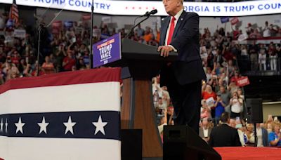 LIVE: Trump attacks Kemp and Raffensperger at Atlanta rally