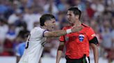 Estados Unidos vs Uruguay tuvo un final muy caliente: el árbitro le negó el saludo a Pulisic