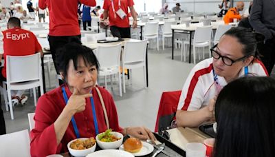 巴黎奧運｜選手村食物供不應求 雞蛋烤肉最缺 英國隊加廚師自救