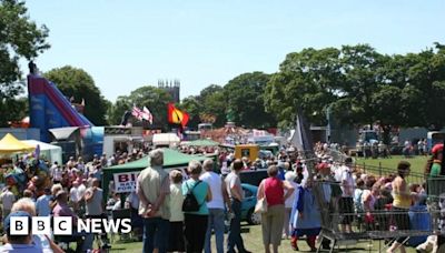 Hornsea Carnival rolls into town after fundraising success