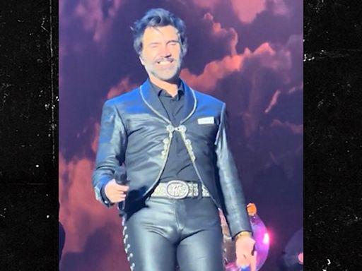 Mexican Singer Alejandro Fernández Roasted Over Bulge in Tight Leather Pants