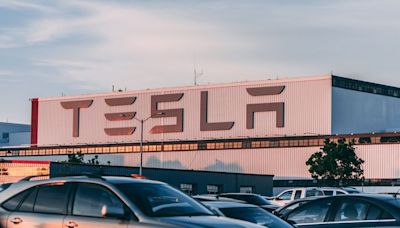 Tesla pausa la construcción de planta; Nuevo León no recibe aviso formal