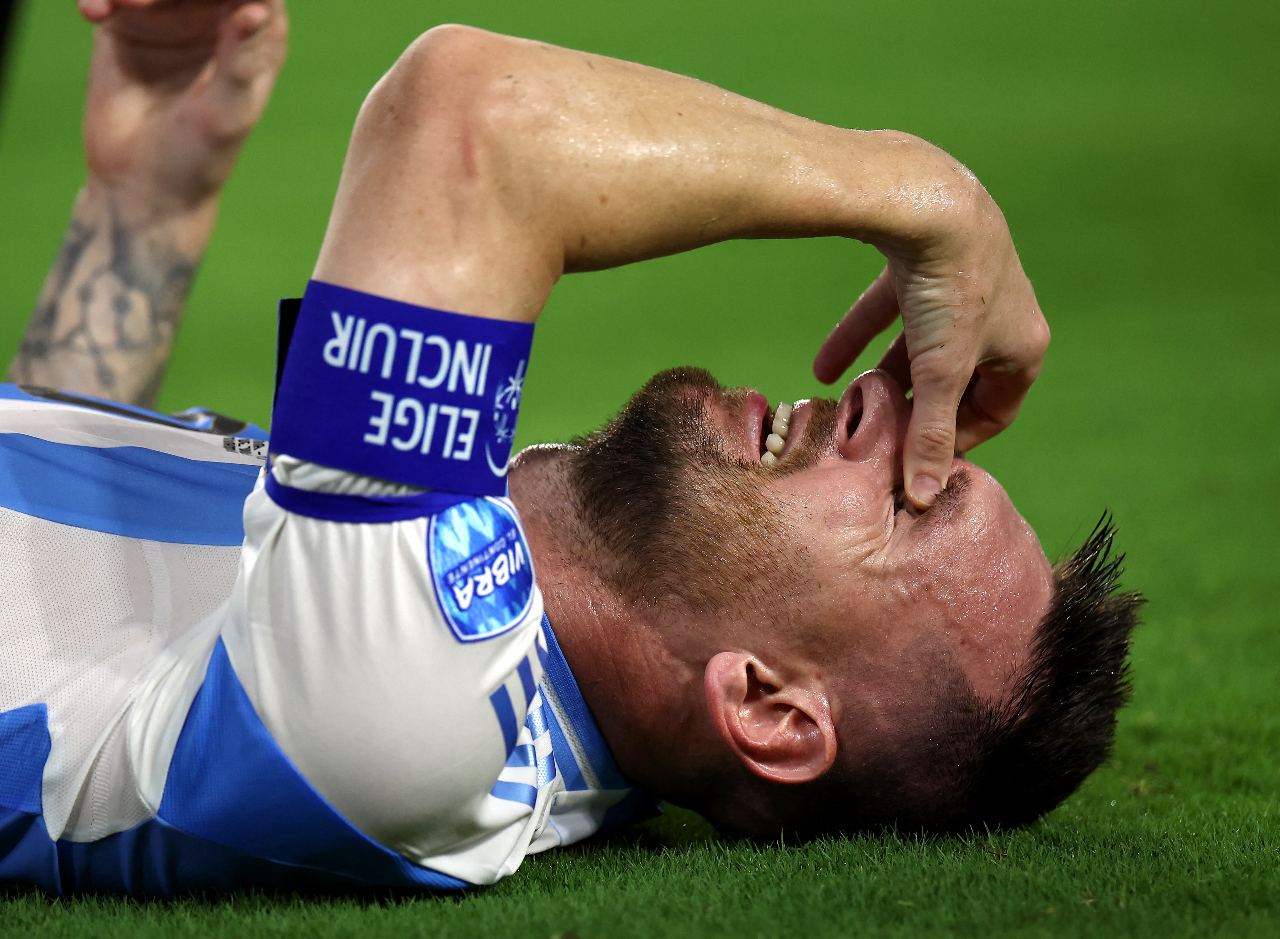 Lionel Messi leaves Copa América final in tears with ankle injury; Argentina prevails over Colombia for 16th title