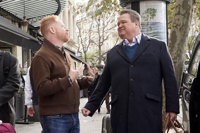 Jesse Tyler Ferguson recalls “Modern Family” costar Eric Stonestreet eating blocks of Parisian butter thinking it was cheese