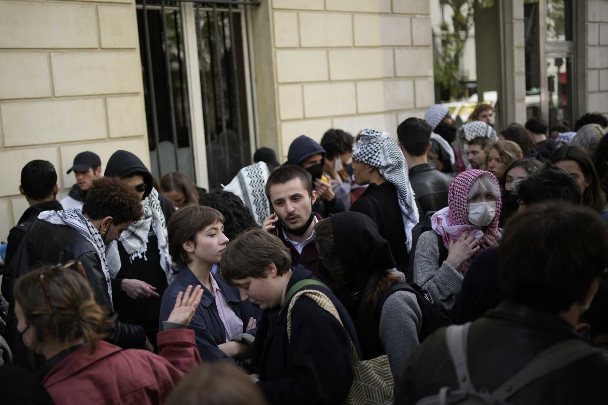 French police peacefully remove pro-Palestinian students occupying a university building in Paris