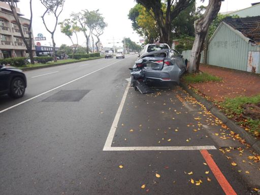 台中保時捷將豐田車撞到「離開停車格」 落跑駕駛辯：吃藥精神不濟