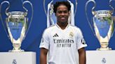 Endrick realiza primeiro treino com o elenco do Real Madrid