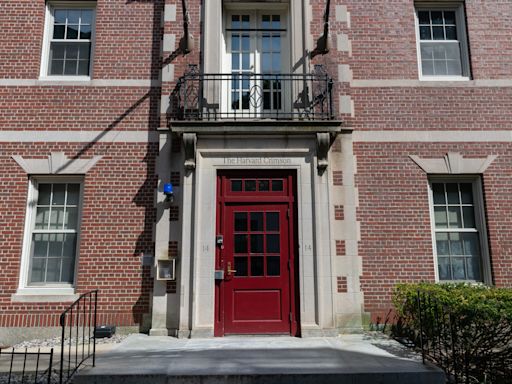College Apologizes for Sending Involuntary Leave Notice to Harvard Crimson Reporter | News | The Harvard Crimson