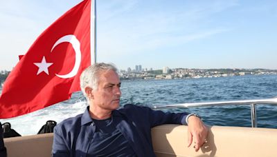Revolución turca: Mourinho inició su nuevo desafío