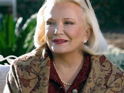 'The Notebook' Actress Gena Rowlands Dead at 94 After Alzheimer's Battle - E! Online