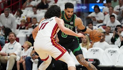 Jayson Tatum, Celtics stifle Heat, take back home-court edge