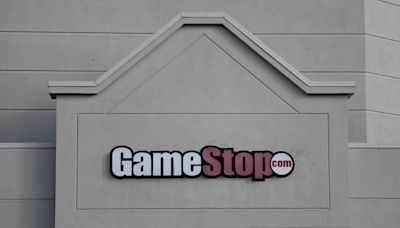 GameStop executive sells shares worth over $79,000 By Investing.com