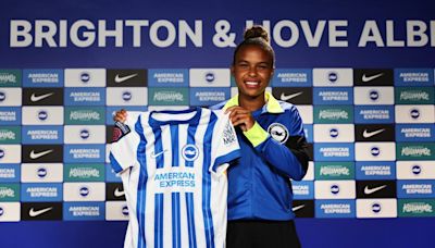 Brighton & Hove Albion complete signing of Manchester United forward Parris