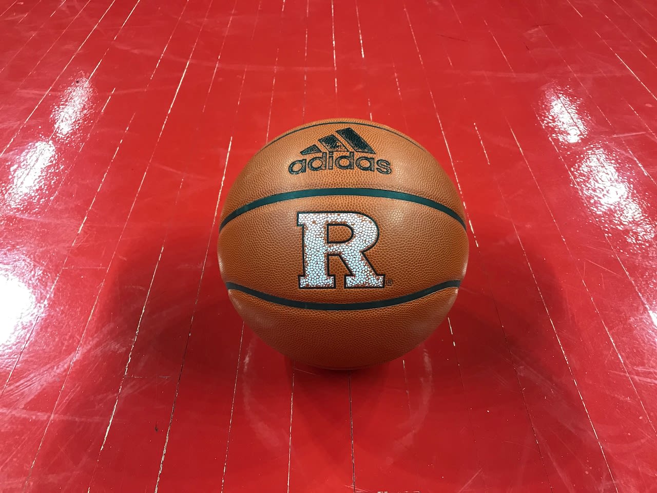 Rutgers basketball: Top 2025 recruiting target sets commitment date