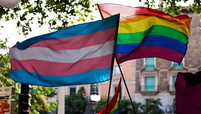 Banderas, manifiestos y primeras marchas: el Orgullo LGTBIQ+ vuelve a salir a la calle en toda España