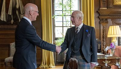 King pictured with Scotland’s First Minister at Holyroodhouse on eve of election