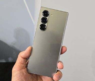 三星 Galaxy Z Fold6/Z Flip6 值得買嗎？ 挑 AI 手機有些秘訣你要知道