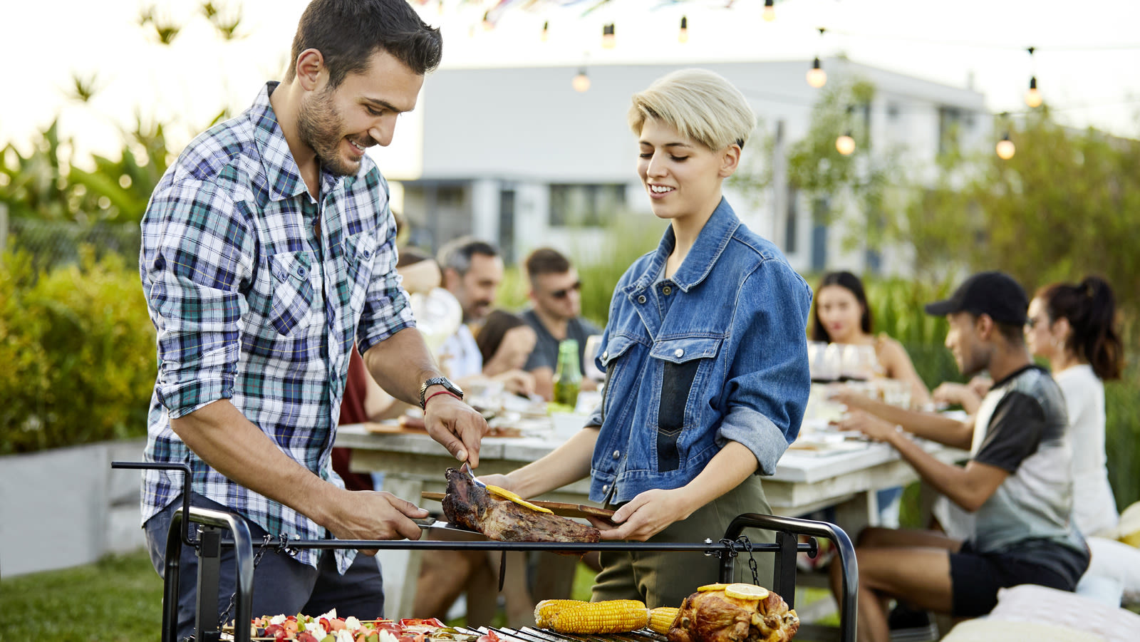 This Herb Hack Will Keep Pesky Flies Away From Your Labor Day Cookout