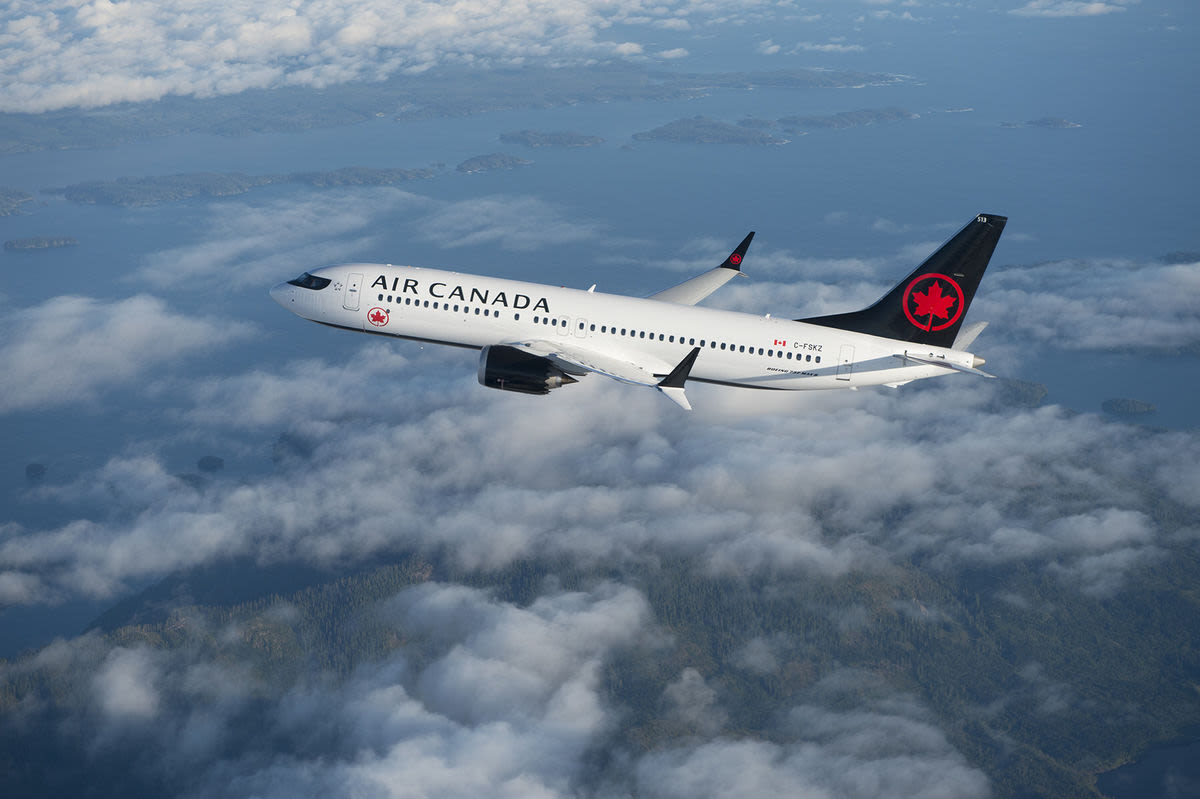 Air Canada Unveils Contingency Plan to Suspend Most Flights in Pilot Contract Dispute